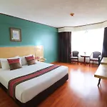 Duangtawan Hotel Chiang Mai -Sha Extra Plus